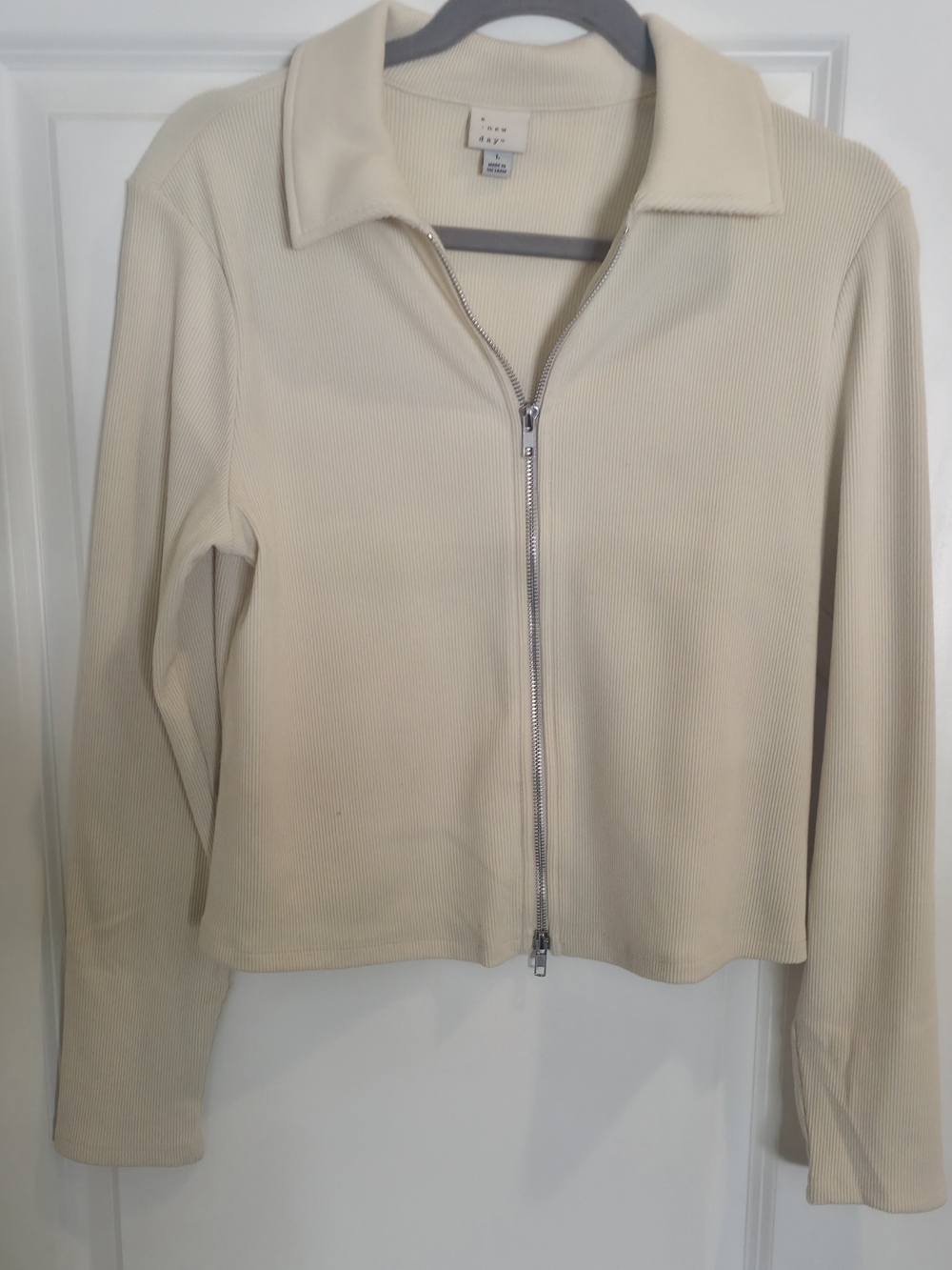 a new day Cream Zip-Front Collared Long-Sleeve Top